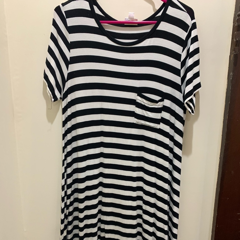 Lula Roe Carley dress